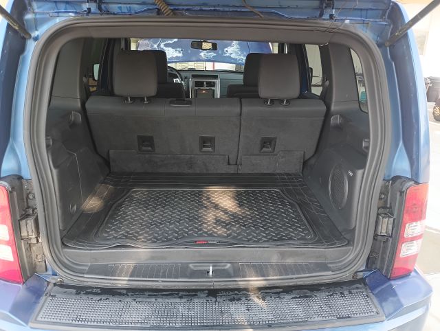 2009 LIBERTY 4X4 (10).jpg